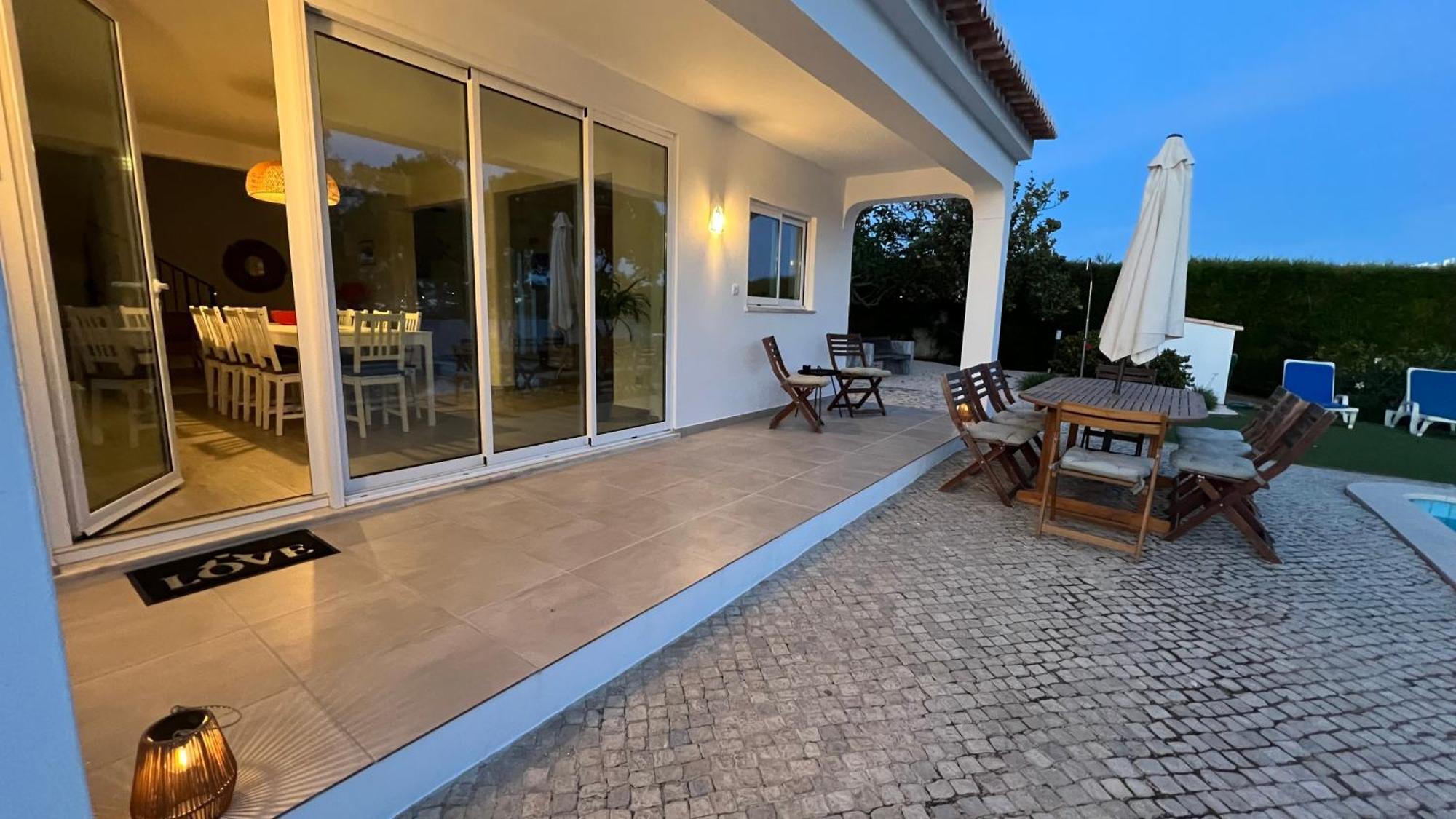 Dad'S Villa 拉哥斯 外观 照片