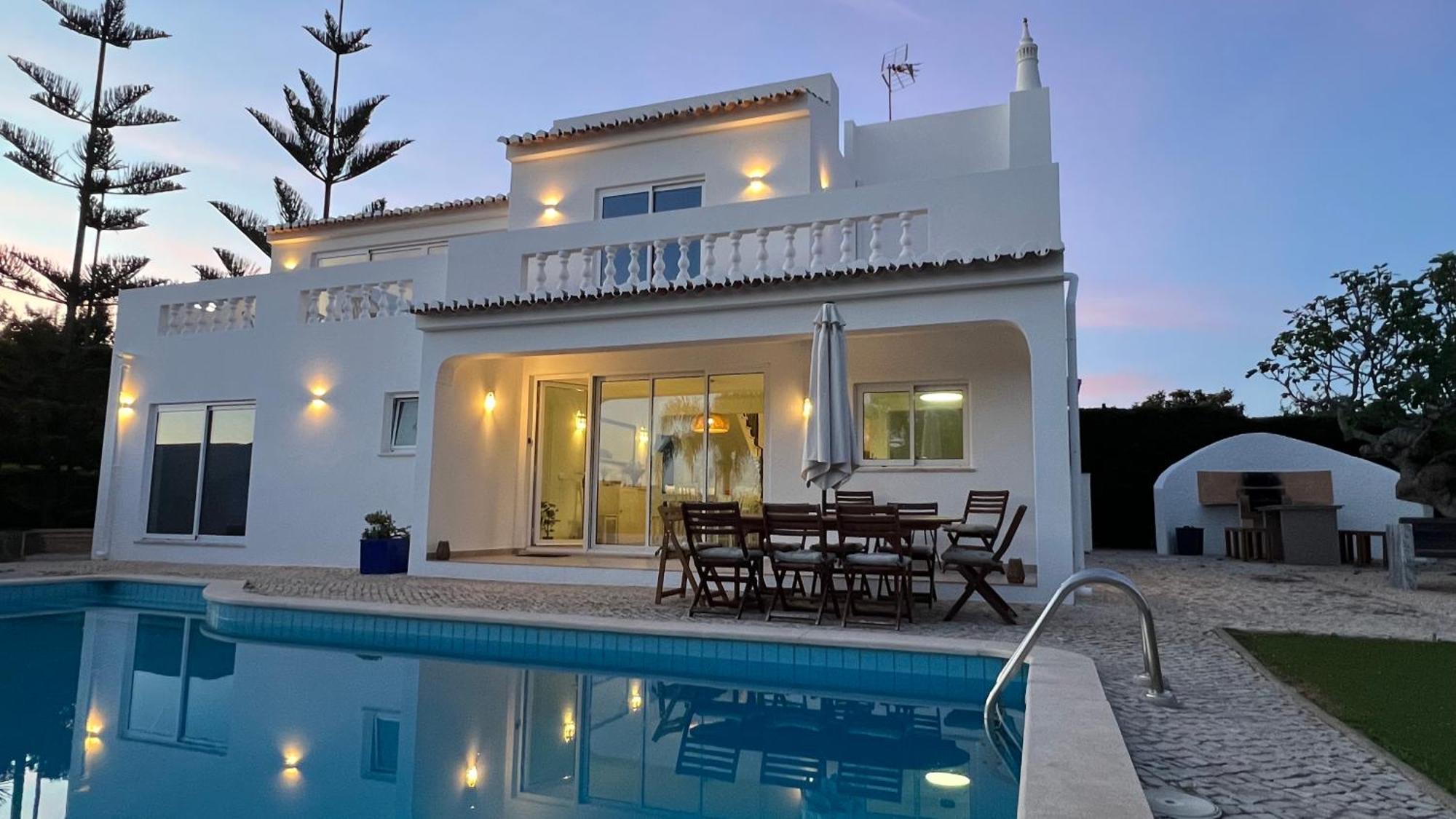 Dad'S Villa 拉哥斯 外观 照片