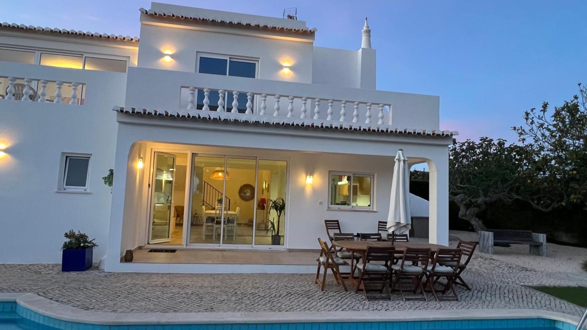 Dad'S Villa 拉哥斯 外观 照片